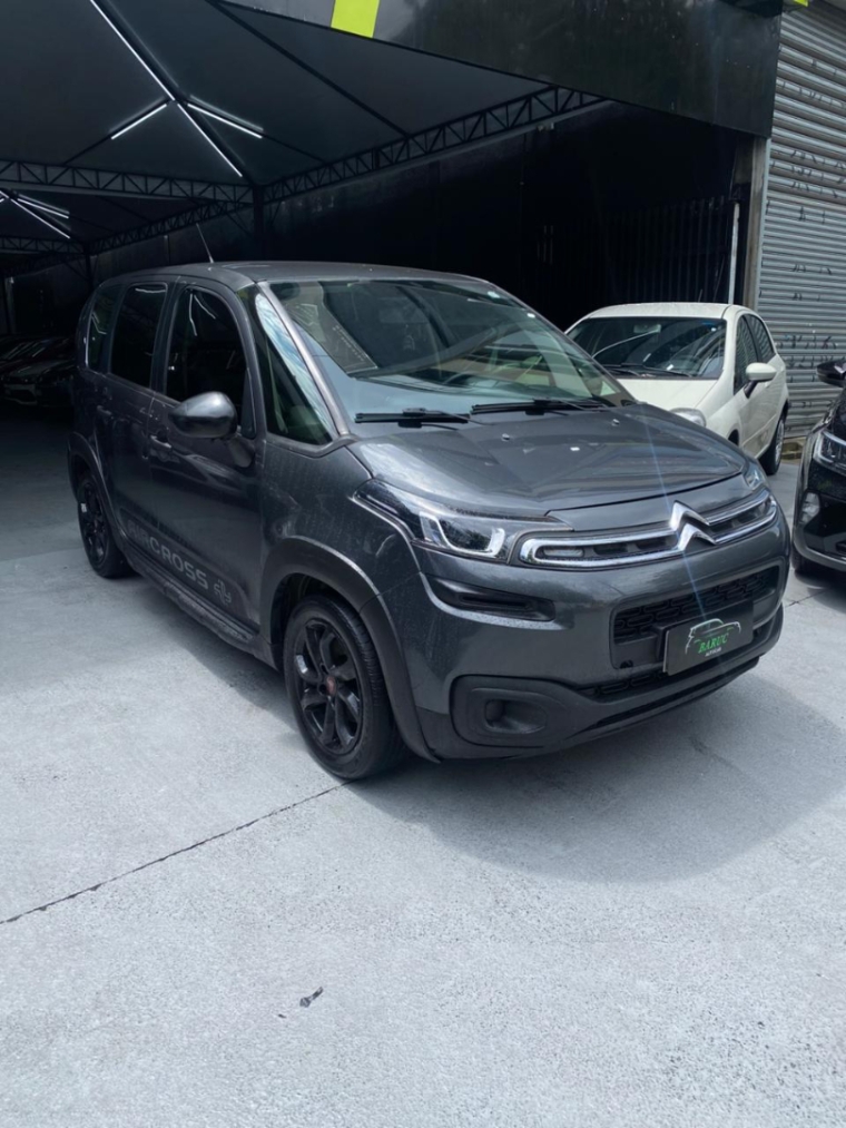 2VC60mWZNLBH6SS9mzQr5W7P4NcQ0uyW