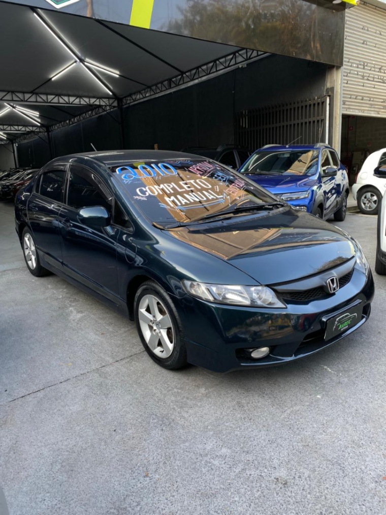 Civic 2010 lateral completo