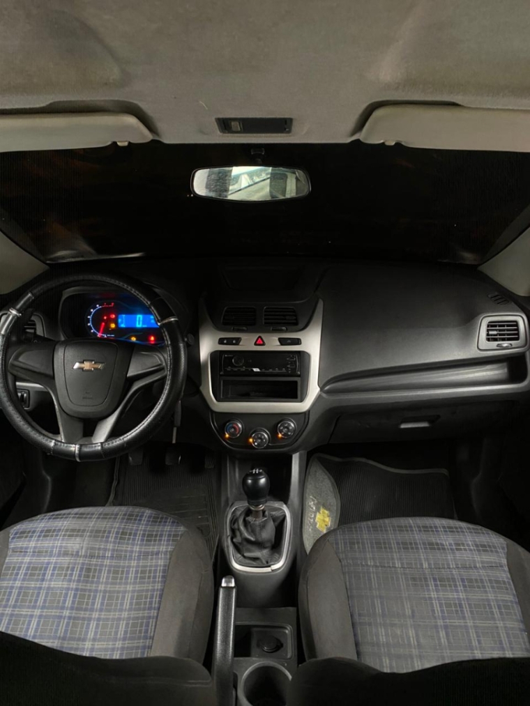 Interior Chevrolet Cobalt 2018 painel