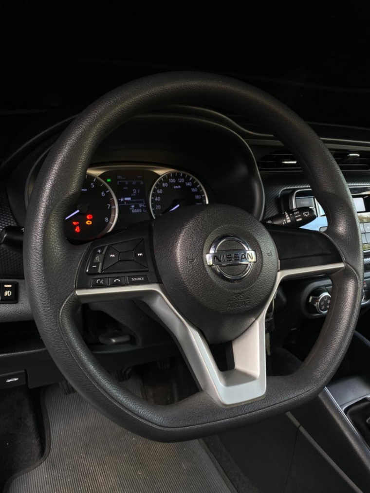 Volante Nissan Kicks 2019 direção