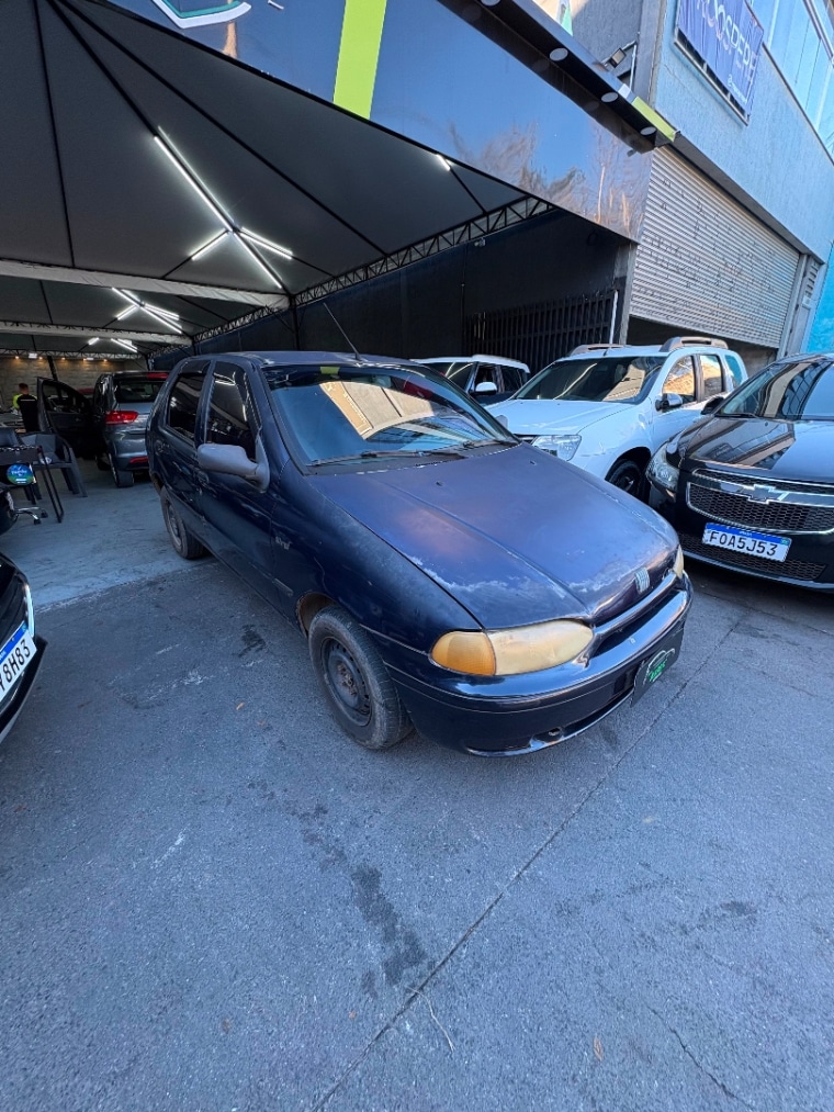 Fiat Palio 1.0 gasolina 1997 lateral completa