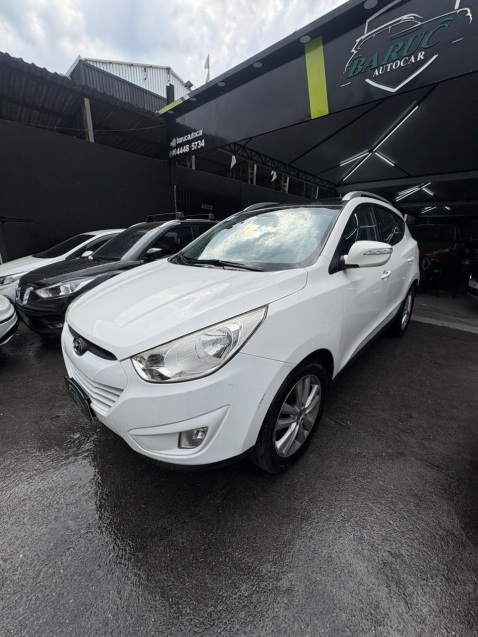 Hyundai ix35 GLS 2015 lateral completa