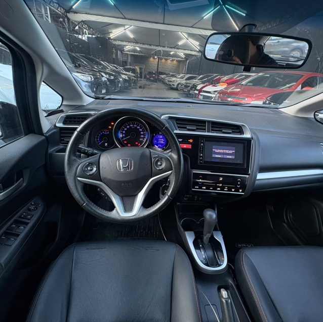 Honda WR-V EXL 1.5 2019 volante e câmbio CVT